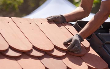 Filands roof tile contractors